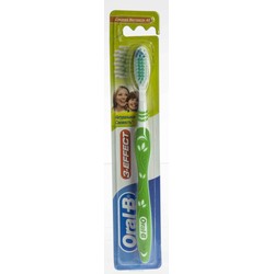 Зубная щетка oral-b 3 эффект натуральная свежесть 40 средней жесткости медиум